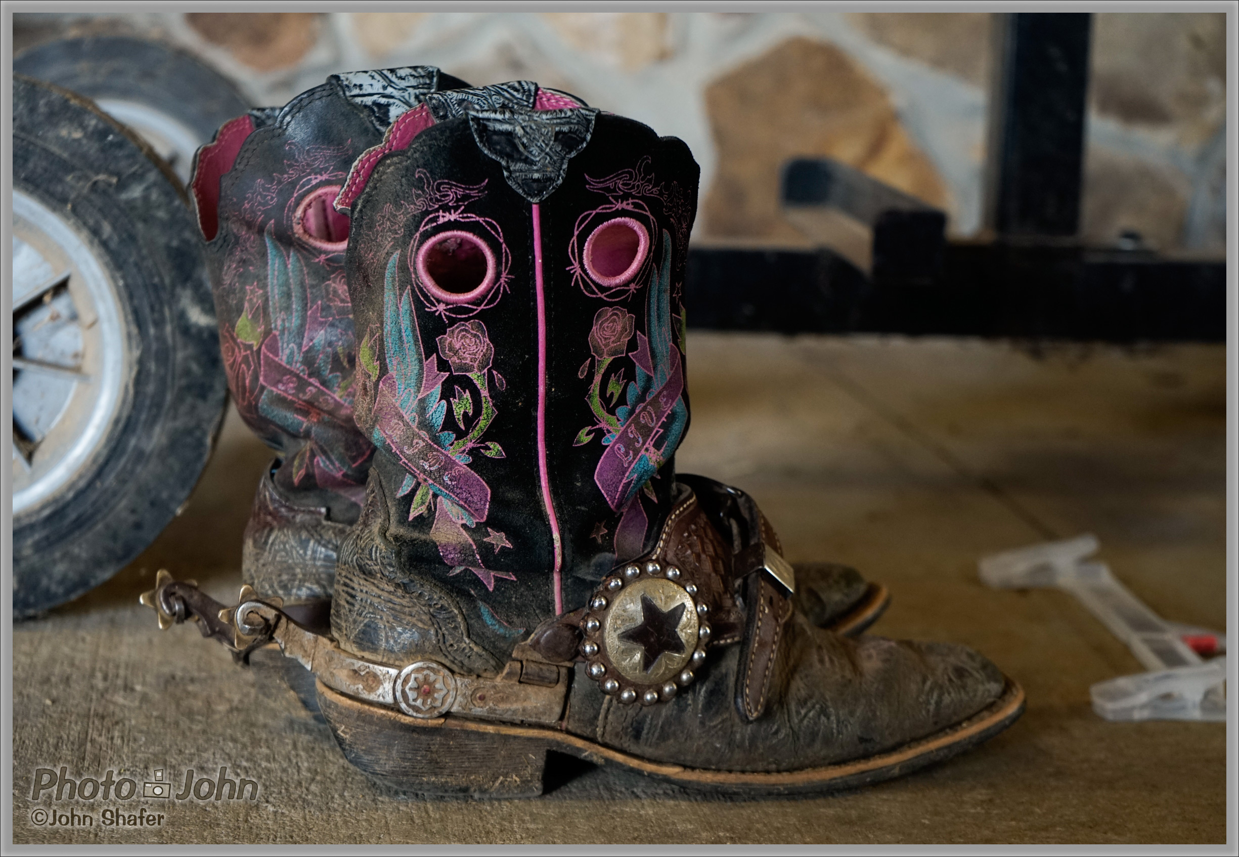 Sony Alpha A7 - Cowboy Boots