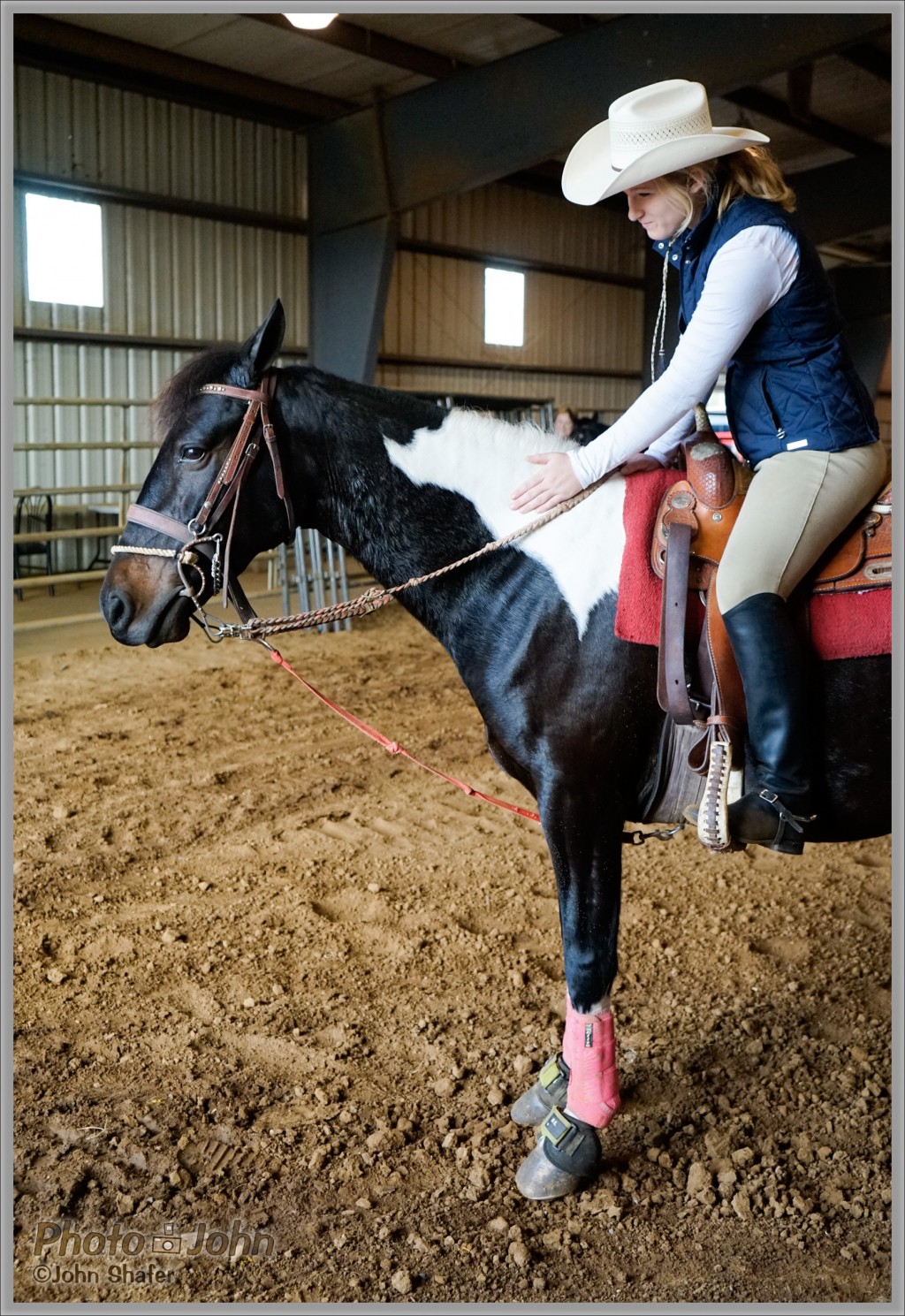 Sony Alpha A7 - Girl Patting Horse