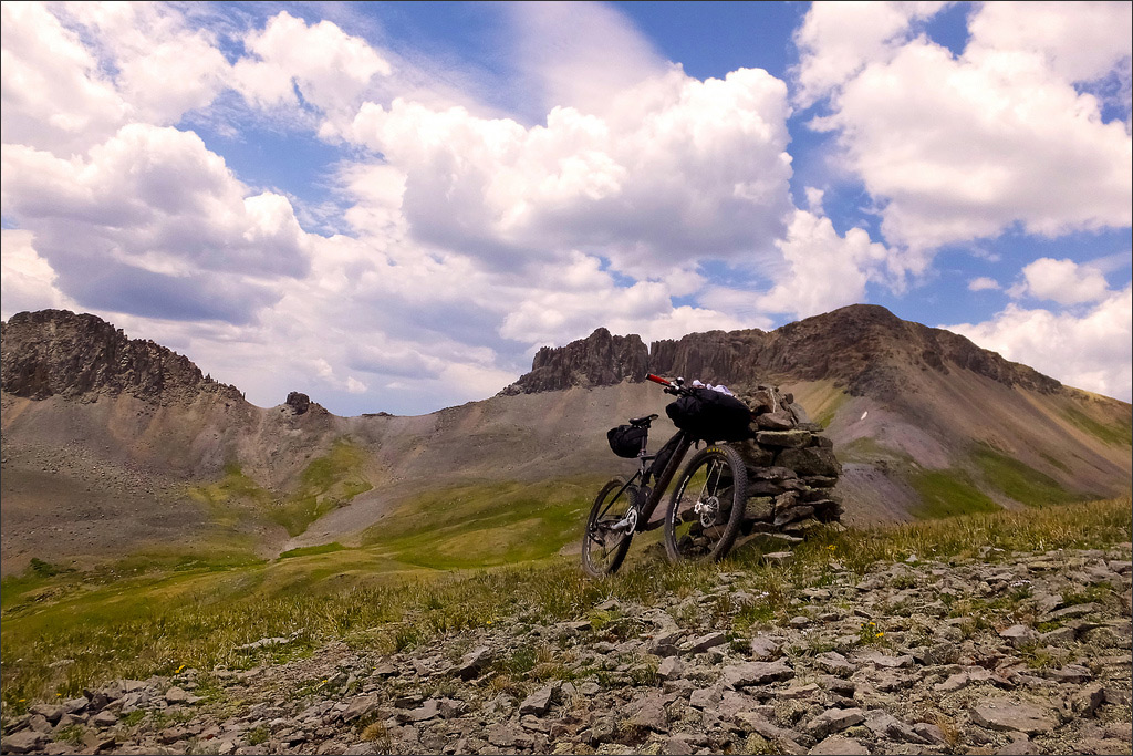 Fujifilm FinePix F900EXR - Colorado Trail Cairn