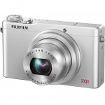 Fujifilm XQ1 - Front Left - Silver