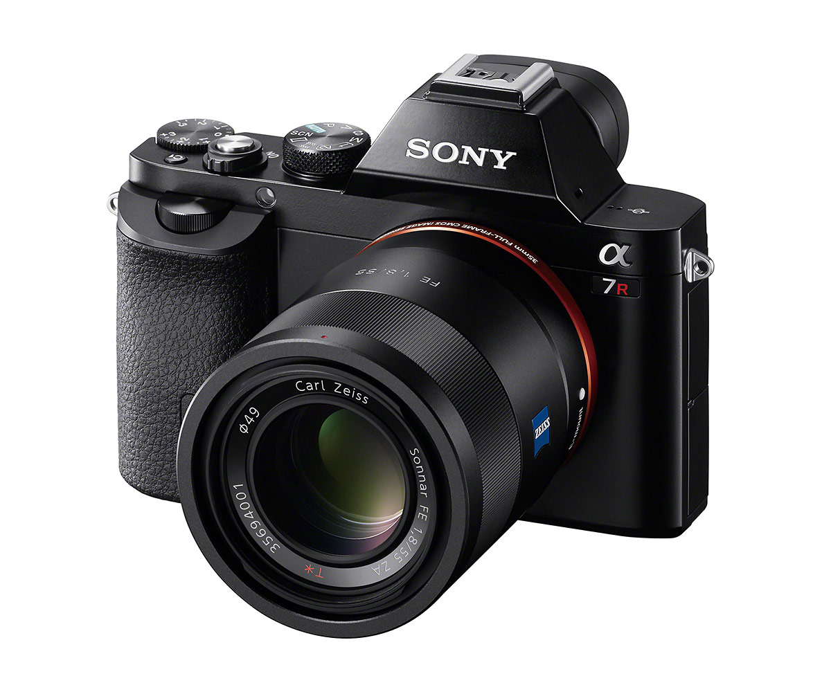Sony Alpha A7R With New FE-Mount Carl Zeiss 55mm f/1.8 Lens