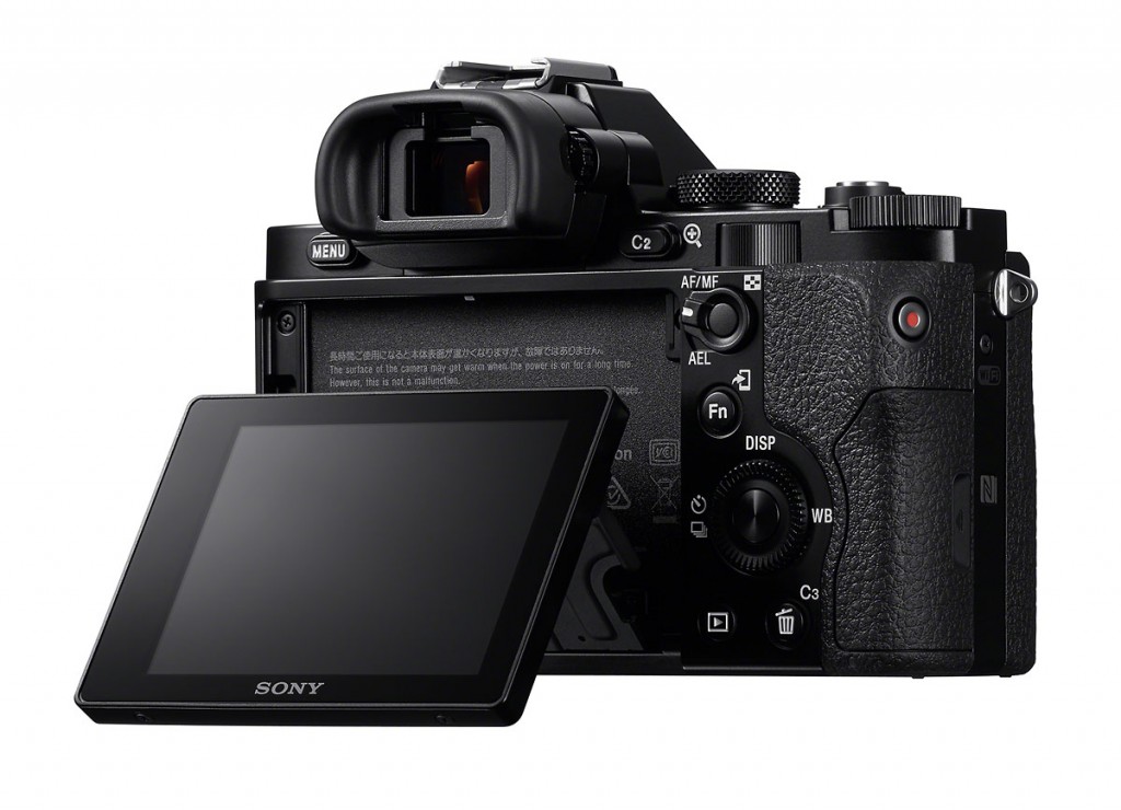 Sony Alpha A7 / A7R - 3-Inch Tilting Rear LCD Display