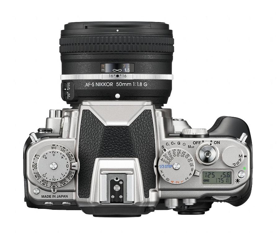 Nikon Df - Top View