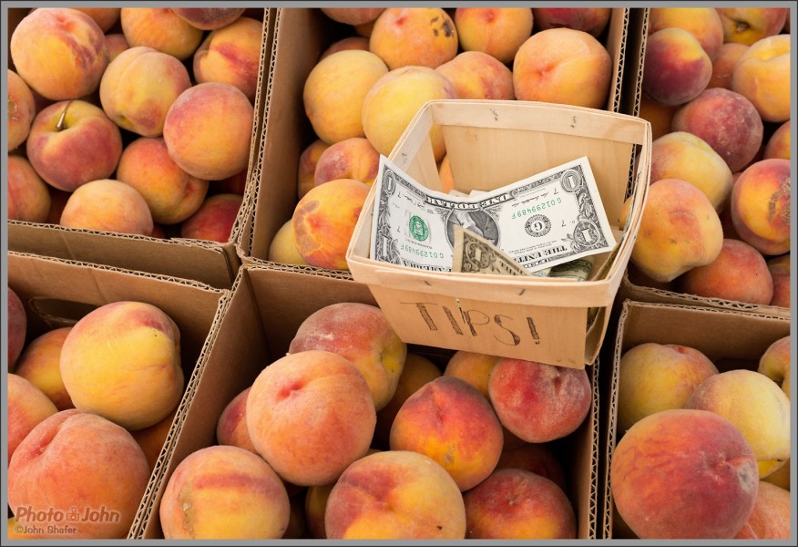 Fujifilm X100S - Farmers Market Peaches